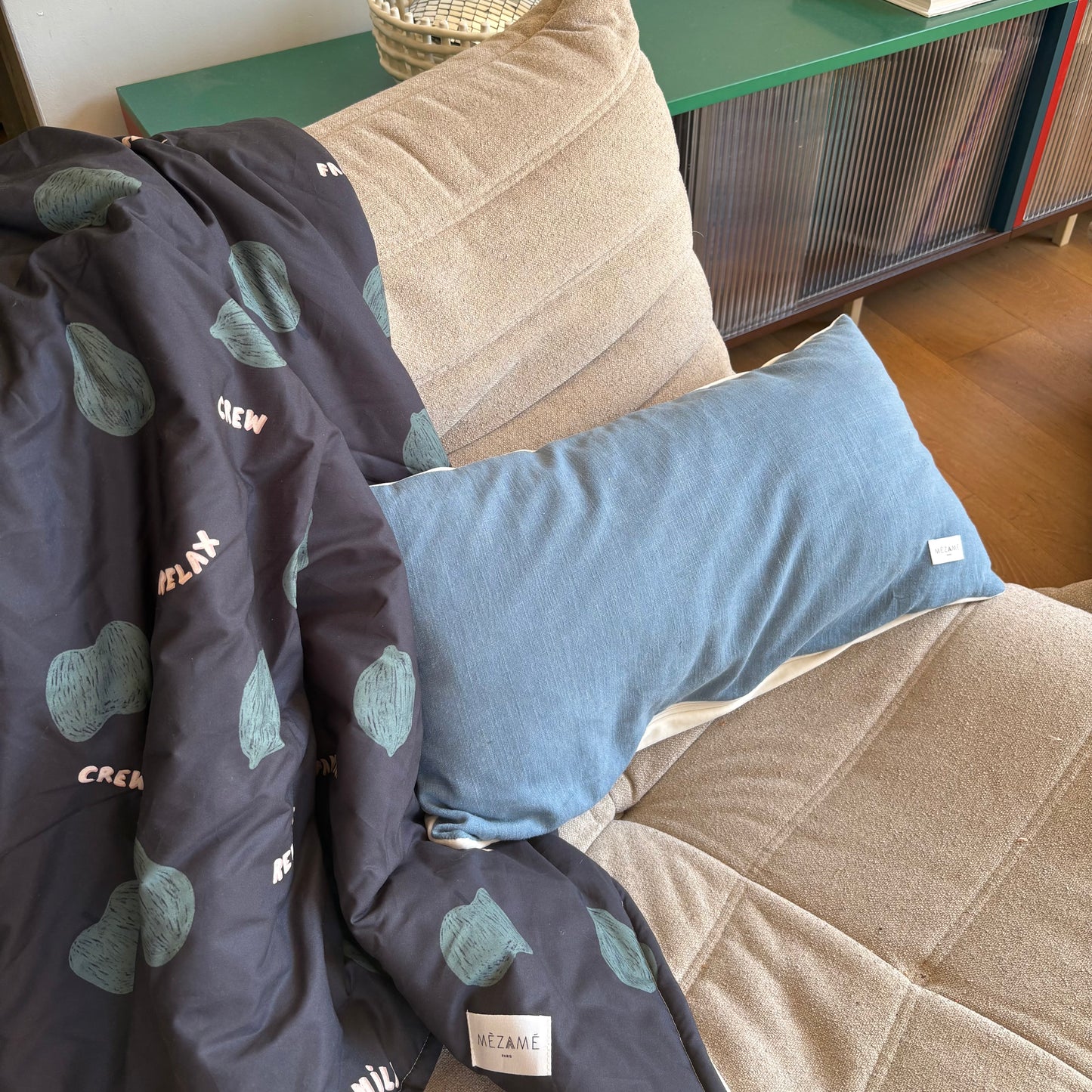 blanket with fruit pattern, dark colourway