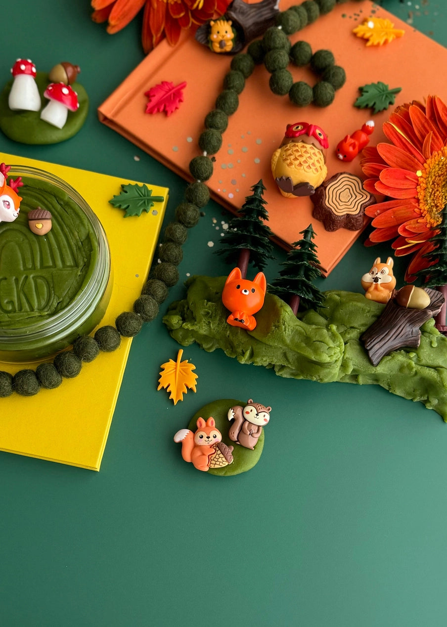 Forest Sensory Modelling Clay Kit