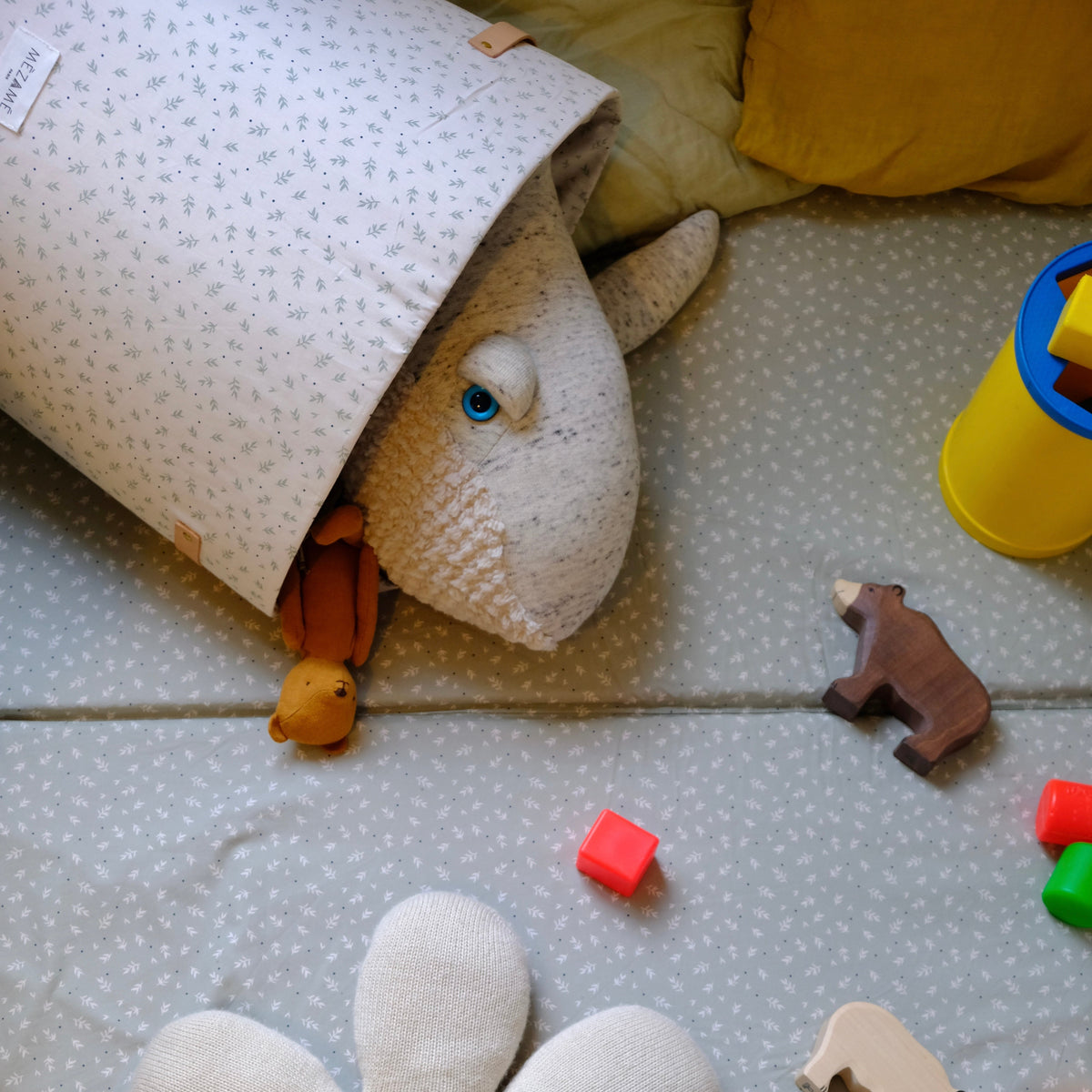 Aufbewahrungskorb für Spielzeug im Kinderzimmer Cueillette Milk 