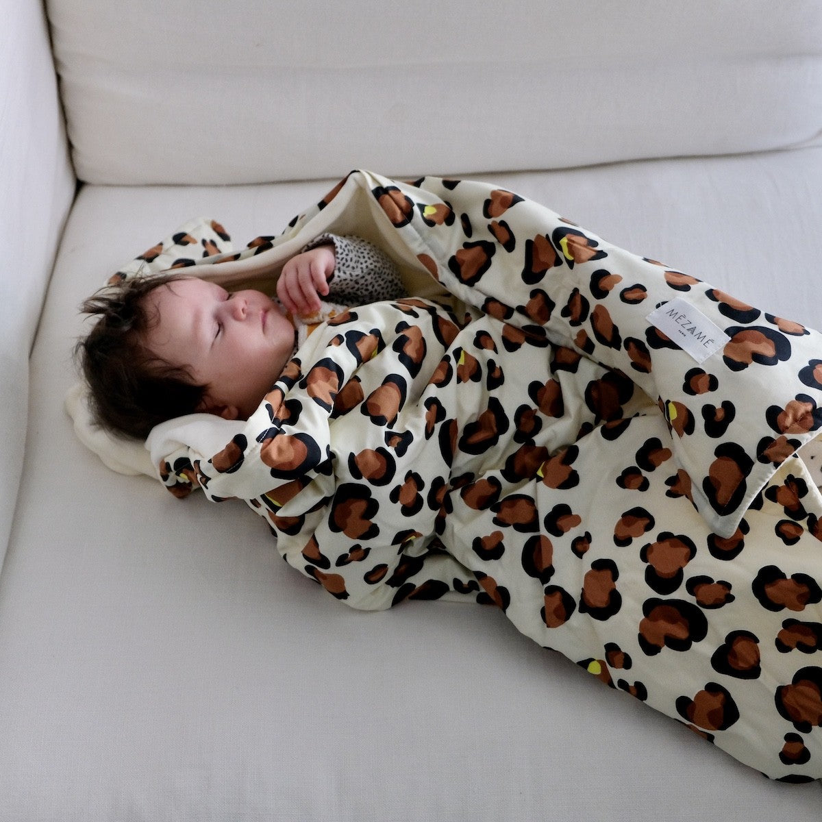 couverture enfant toute douce motif leopard 