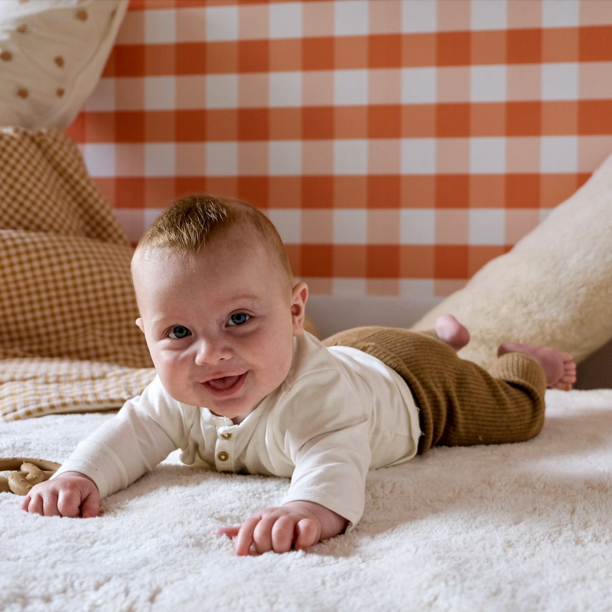 Kuschelweiche Baby-Krabbeldecke