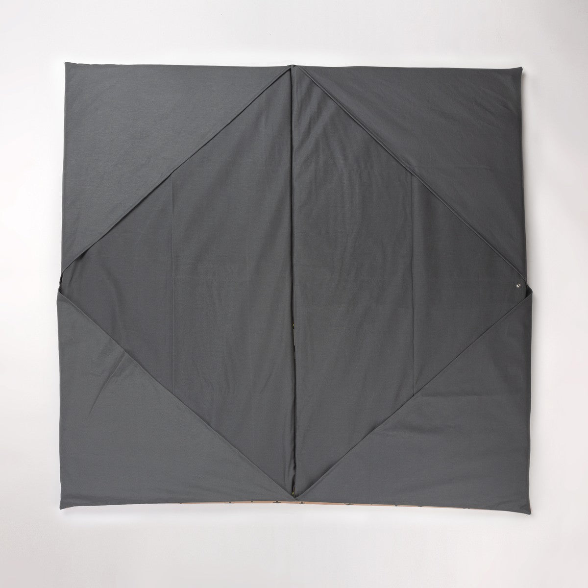 housse waterproof à enfiler pour tapis d eveil  bebe enfant 
 imprimé lune bleu to the moon
