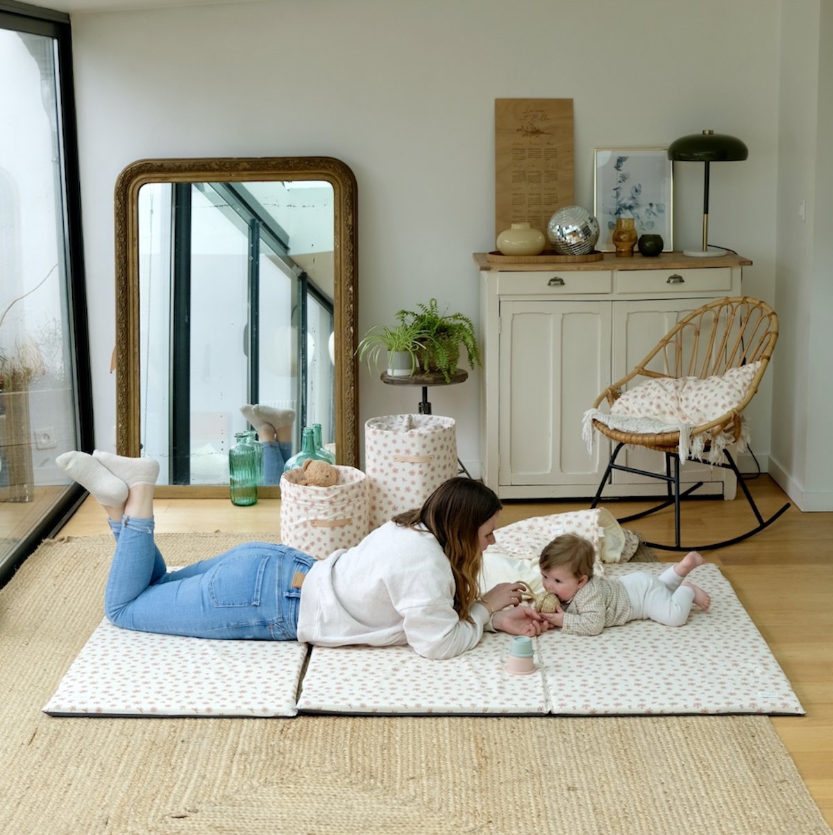 rallonge tapis d'eveil motricite et jeux bébé enfant fleuri 