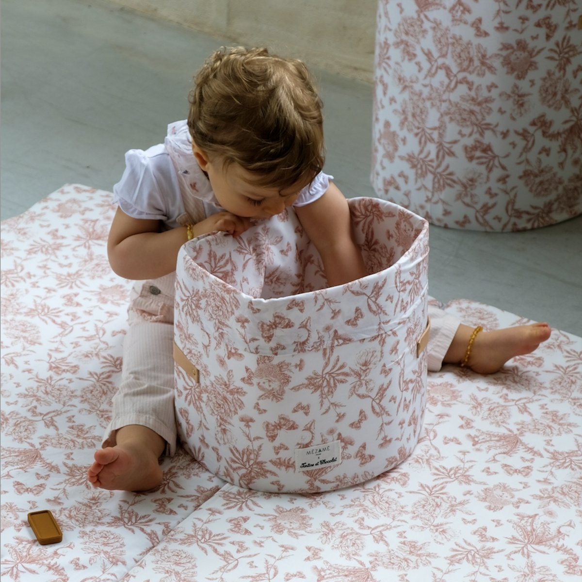 petit panier de rangement jouets bebe enfant tartine&chocolat coloris rose