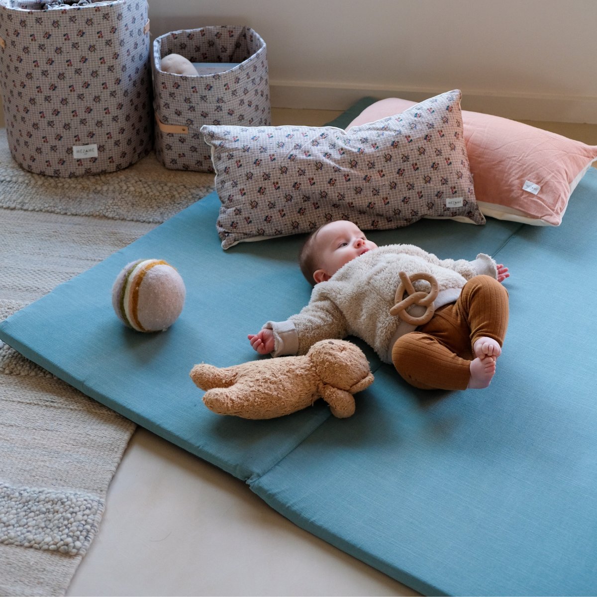 speel- en ontwikkelmat voor baby en kind, effen Baltisch groen 