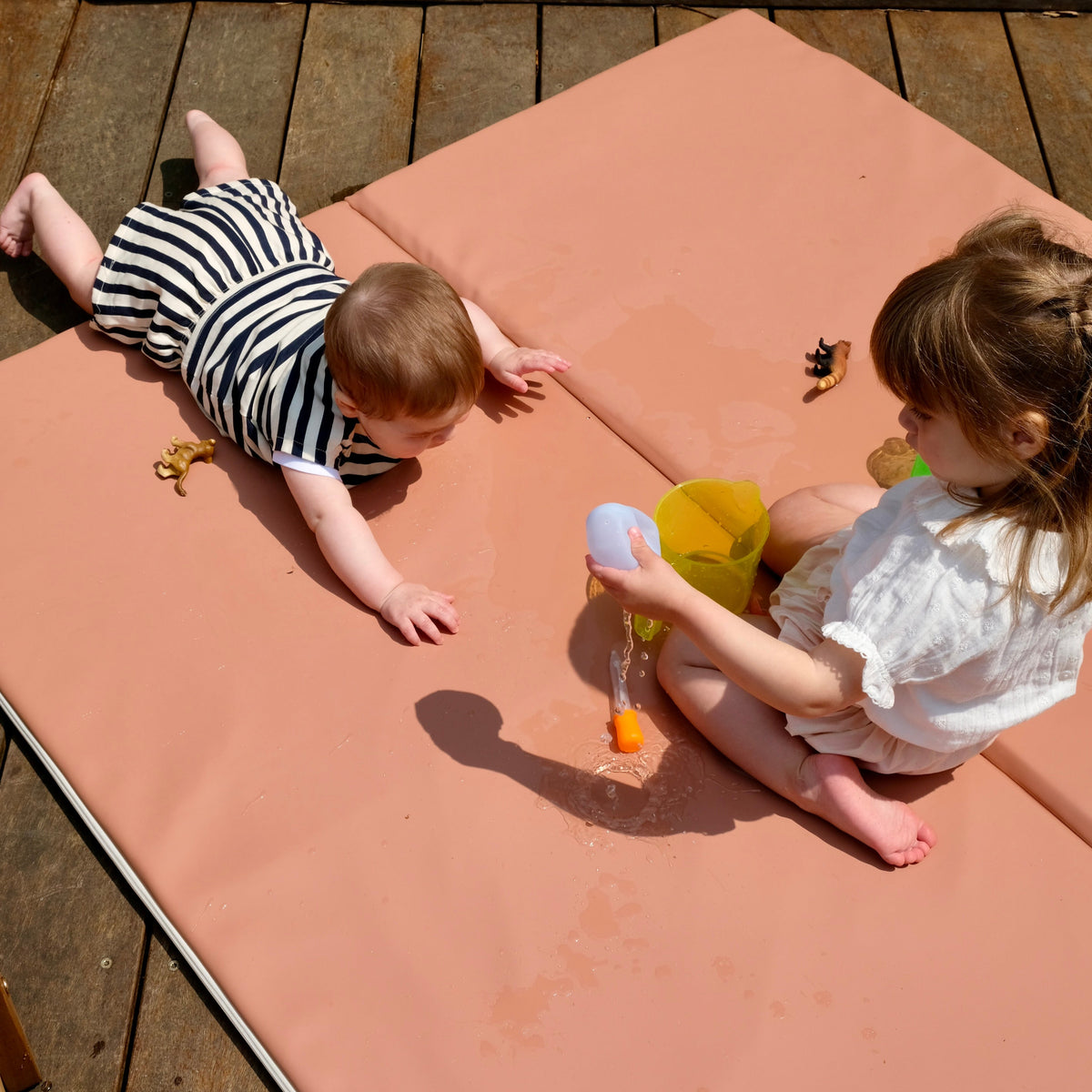 Sienne Waterproof Cover